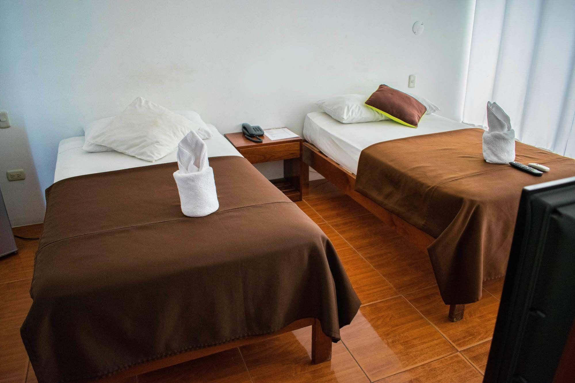 Amazon Hotel 이키토스 외부 사진