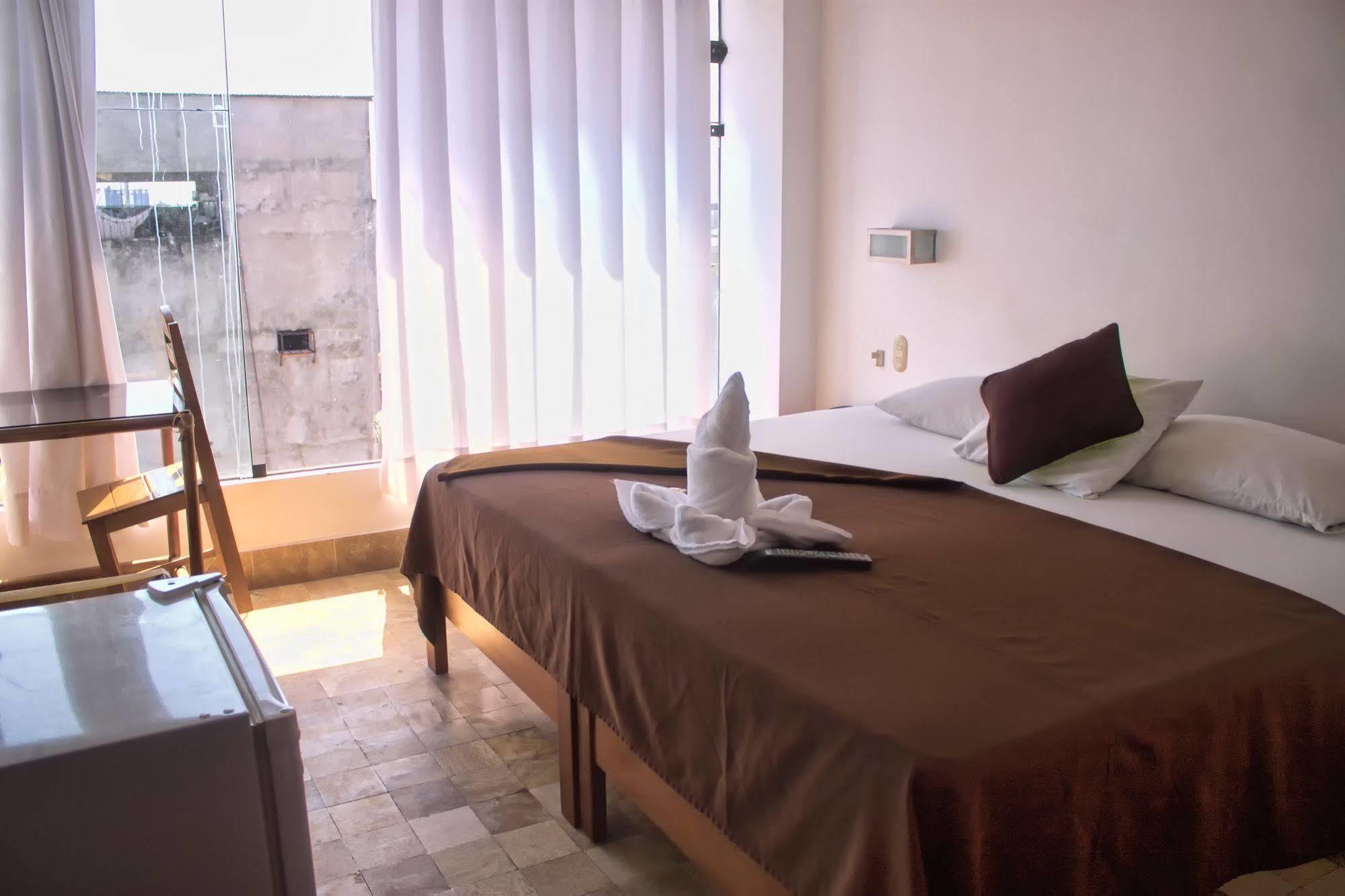 Amazon Hotel 이키토스 외부 사진